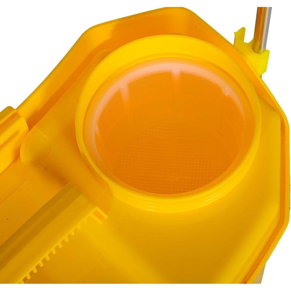 Аккумуляторный опрыскиватель Huter SP-16AC 70/13/29