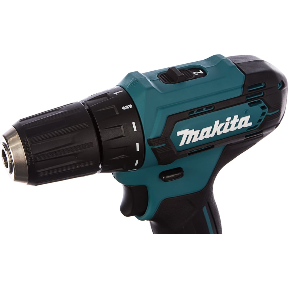 Аккумуляторная дрель-шуруповерт Makita DF333DWYE