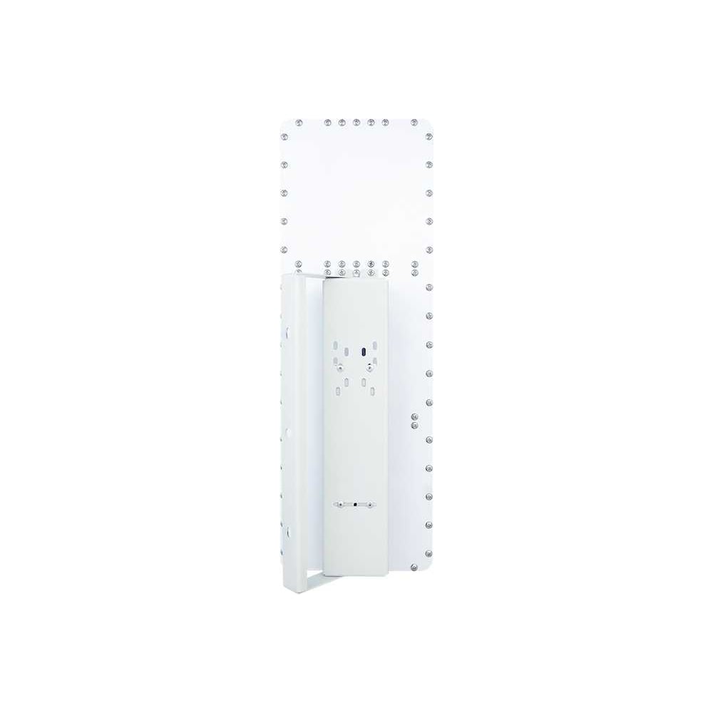Светодиодный светильник DIORA Quadro 120/18500 K25 18500лм 120Вт 3000К IP65 0,95PF 90Ra Кп<1 лира DQ120K30-3K-Ra90-L